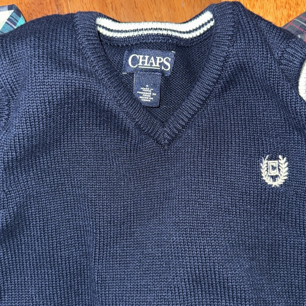 Bundle-Size 5/6 button up shirts & sweater vest- Set of 3 - Picture 2 of 4